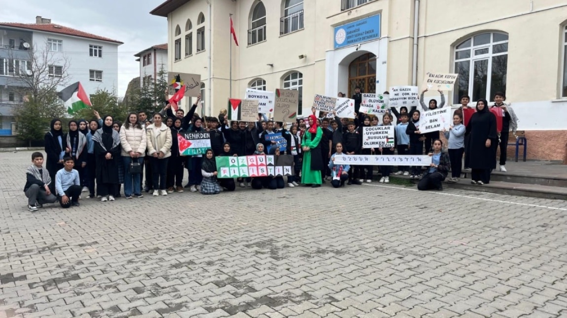 FİLİSTİNLİ ÇOCUKLAR  ANISINA SESSİZLİK YÜRÜYÜŞÜMÜZ VE FİLİSTİNE DESTEK PROGRAMIMIZ SES GETİRDİ. 